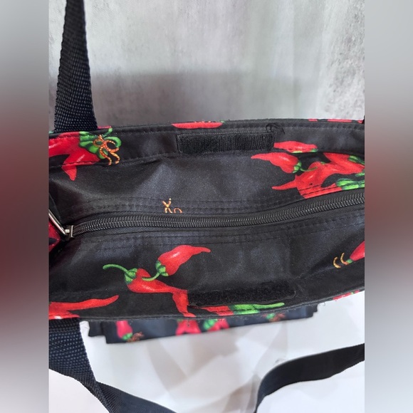 NWOT Black Purse Tote Handbag & Wallet Coin Purse With Red Chili Pepper Design - Picture 5 of 15